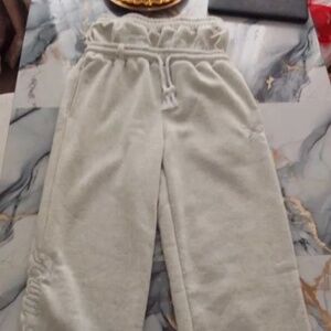 Grey men’s sweat pants